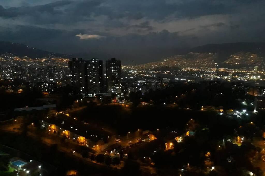 Hermoso Y Acogedor Apartamento En Belen Rodeo Alto Lejlighed Medellín Eksteriør billede